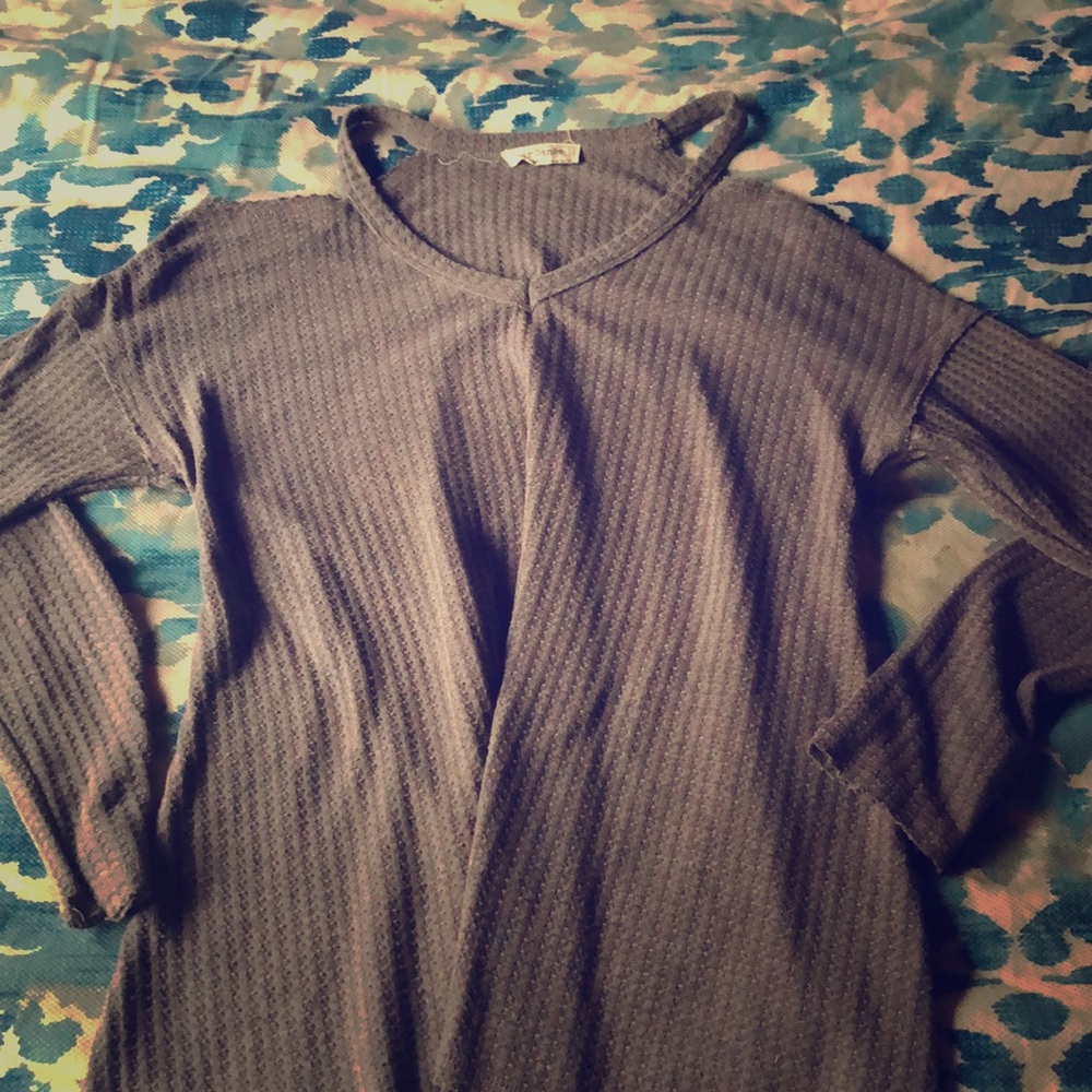 Gray long sleeve